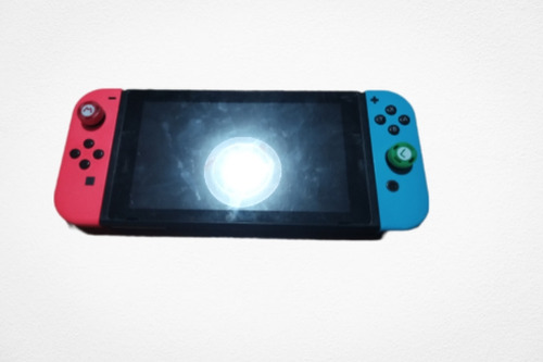 Nintendo Switch Funcionando Solo Consola Y Funda