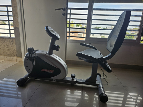 Bicleta Fija Horizontal Semikon Modelo Te-888rhp