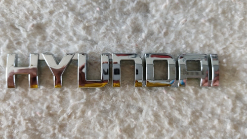 Emblema Insignia Letras Hyundai De Getz Trasera Compuerta  Foto 5