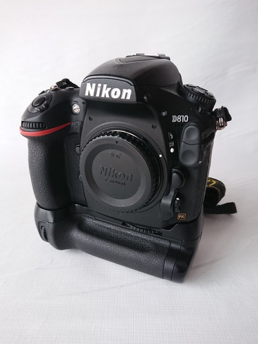 Cámara Reflex Nikon D810 Body + Grip Excelente 