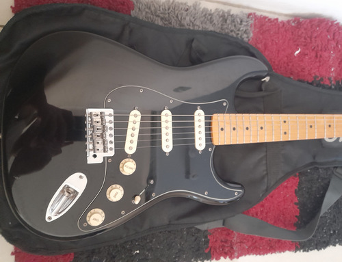 Fender Special Edition Standar Stratocaster Mim