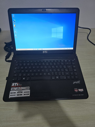 Notebook Sti Semp Toshiba Na 1401 Amd Apu C70/3gb/300hd 