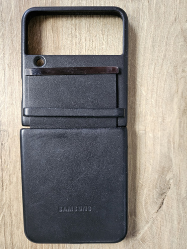 Samsung Flap Leather Cover Negro Para Z Flip  4 Cuero Oficia