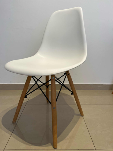 Sillas Eames Blancas X6