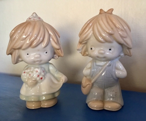 Encantadora Pareja De Niños. Porcelana Japonesa. Vintage.