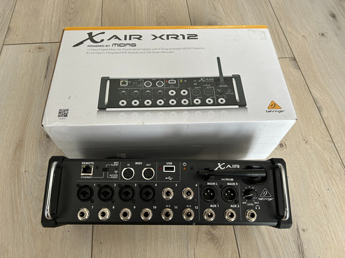 Mezcladora Mixer Digital Behringer Xair Xr12 