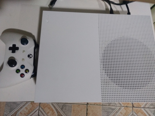 Xbox One Slim 500gb 1 Controle Original 2 Jogos Branquinho 