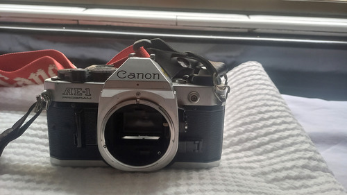 Camara Canon Ae1 Programa Usada En Perfecto Estado 