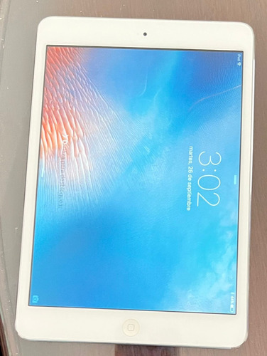 iPad  Apple Mini 1st Generation 2012 A1432 7.9  16gb Blanco