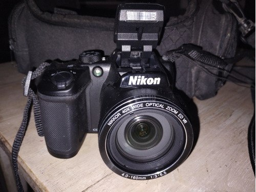 Camara Nikon B 500