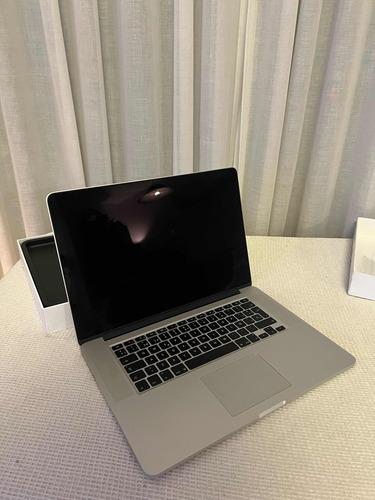 Macbook Pro 15 I7 Mid 2015