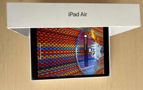 iPad Air 3rd Gen, 64gb Gris Espacial A2152.apple Pencil 1