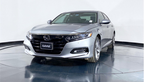 Honda Accord 2.0 Touring Auto