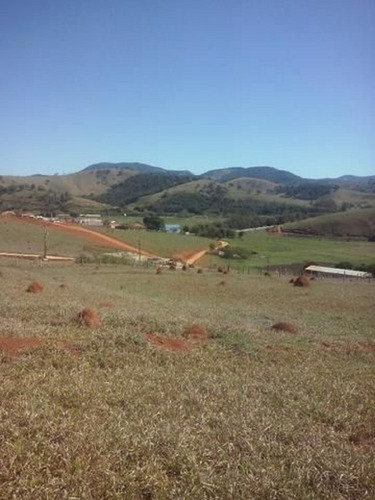 R$80.000,00 - Terreno 1000m² - São José Do Alegre/mg - Semiplano - 500m Do Asfalto
