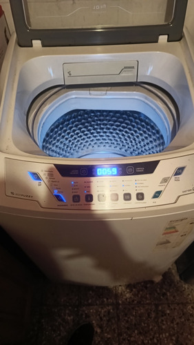 Lavarropas Electrolux Eco Fuzzy 10kg (no Funciona Bien)