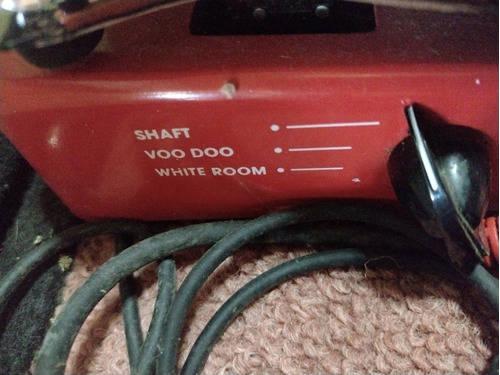 Whine-o Super Bawl Snarling Dogs Pedal Wah
