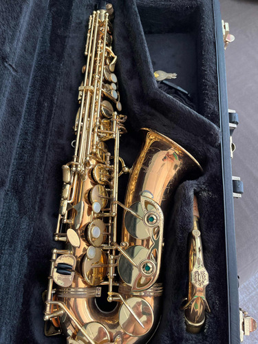 Saxofone Alto Yanagisawa A902