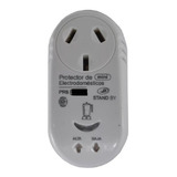 Protector Tension Stand By Enchuf 2200w P/ Electrodomesticos Color Blanco Pr6