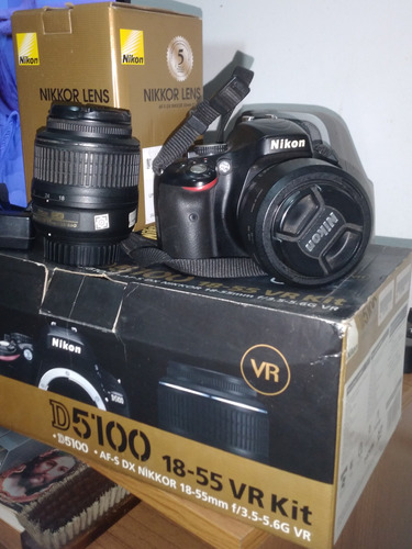 Camera Nikon D5100 + 35mm Nikkor 1.8 Af-s Dx + 18-55mm