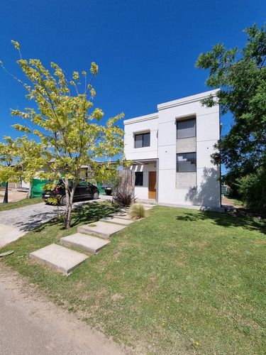 Casa En Venta A Estrenar En Barrio Privado La Agustina, Pilar Gba Norte - 3 Dormitorios