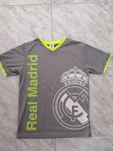 Jersey Real Madrid Talla Mediana Para Niño De 10 A 12 Años .