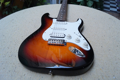 Squier Stratocaster Califonia Hss Im Pe Ca Ble