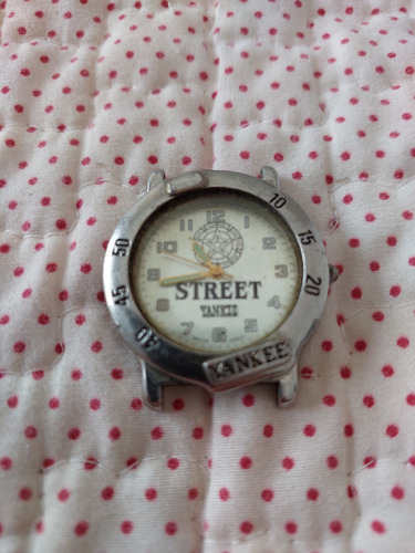 Relógio Antigo Yankee Street Não Funciona Peças Leia Anuncio
