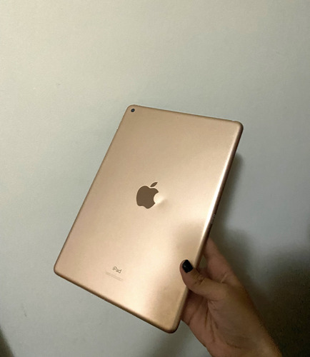 Apple iPad De 10.2  Wi-fi  128gb Ouro (8ª Geração)