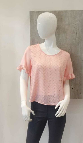 Blusa De Fibrana Con Broderie Y Volados En Las Manga