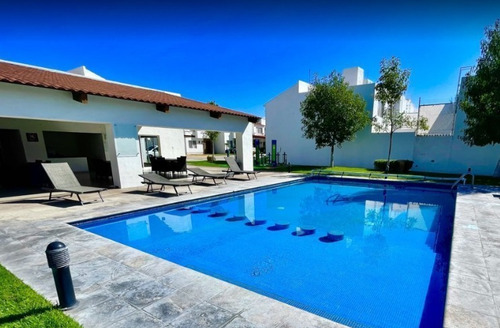 Vendo Casa En Calz, Navarra, Residencial Alcazar!!!204