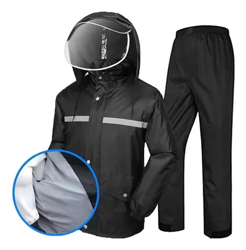 Motociclista Impermeable Negro Con Pantalones Reflectantes 