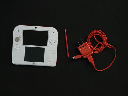 Nintendo 2ds Blanco + Rojo C