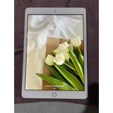 iPad 8va Generación De 32 Gb Con Cargador Y Caja Original