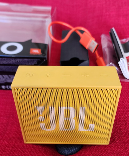 Parlante Portátil Jbl Go