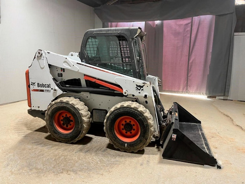 Minicargador Bobcat S630 - 2012