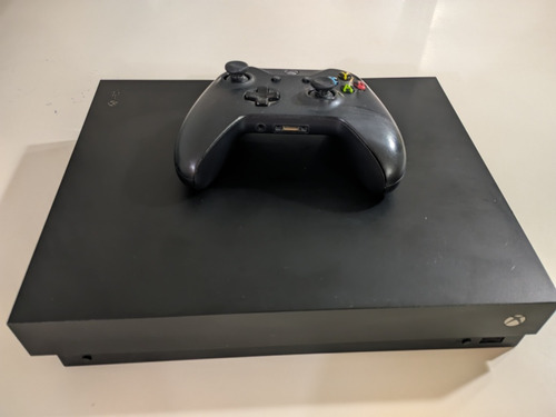 Xbox One X 