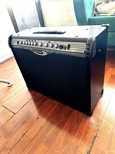 Amplificador De Guitarra Line 6 Spider 2 (150 Watts Stereo)