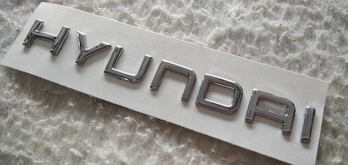 Emblema Logo Letras Hyundai Elantra 1997 Al 2012  Foto 4