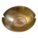 Antiguo Cenicero De Bronce Con Medalla De Cobre - 10,5 Cm
