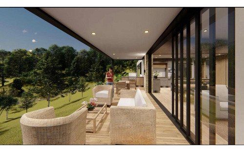 Hermosa Finca Sajonia A Solo 800 Metros De La Variante Del Aeropuerto - Imagen 2