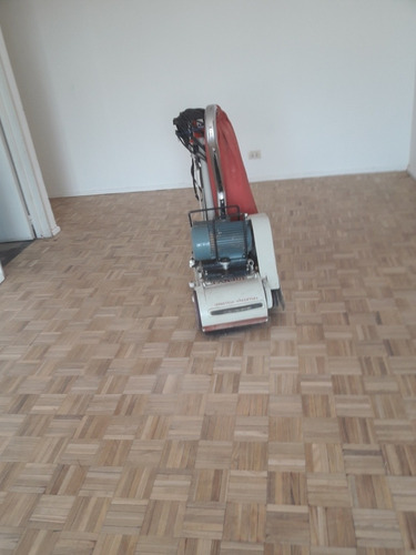 Venta De Pinotea Parquet Reparación Plastificado