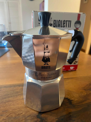 Cafetera Bialetti Moka Express