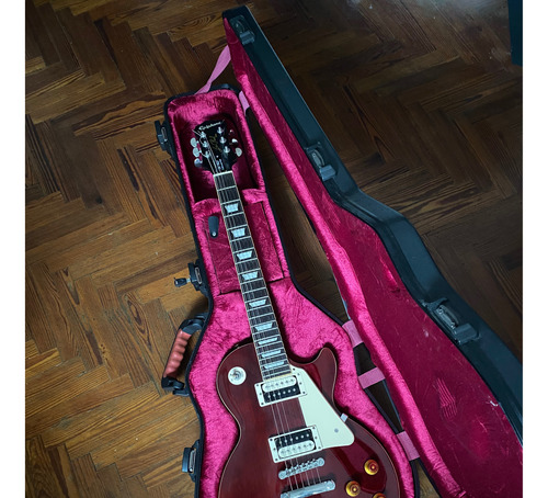 EpiPhone Les Paul Traditional Pro + Estuche Rigido