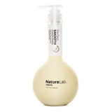 Naturelab Tokyo Perfect Smooth Conditioner: Acondicionador H