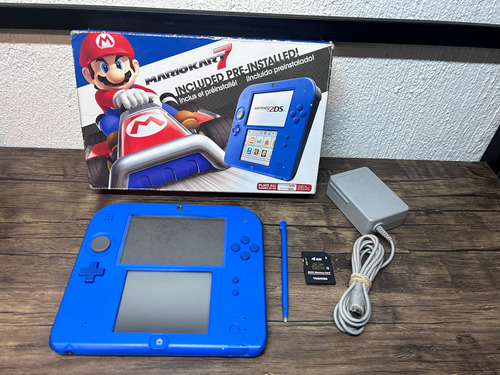 Nintendo 2ds Original Con Mario Kart Instalado