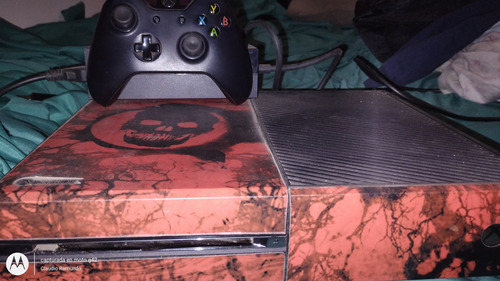 Consola Xbox One En Caja  Con 6 Juegos Físicos 