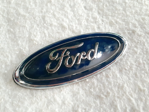 Emblema Parrilla Ford Fiesta 9,5l X 3,7 Foto 2