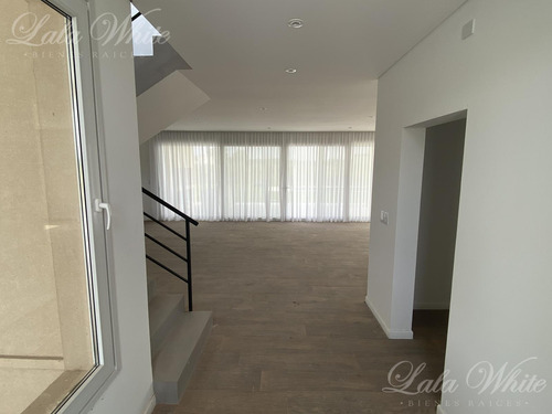 Casa En Venta/alquiler Anual En La Providencia Canning - Imagen 3