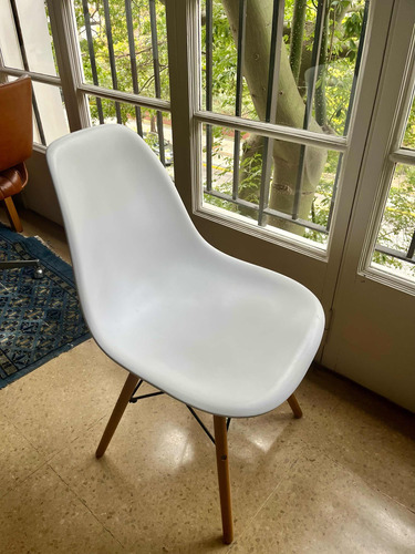 Silla Eames Blanca