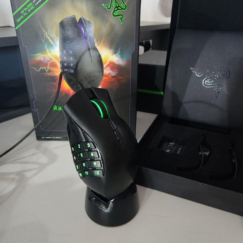 Mouse Gamer Razer Naga Epic 5600dpi 17 Botões Sem Bateria